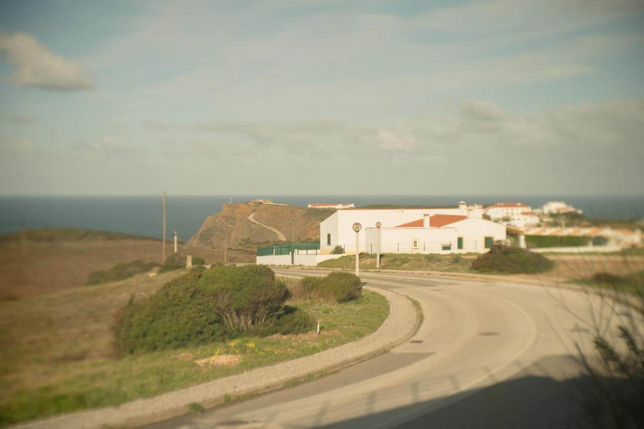 Hi Arrifana Destination Hostel Aljezur Exterior foto